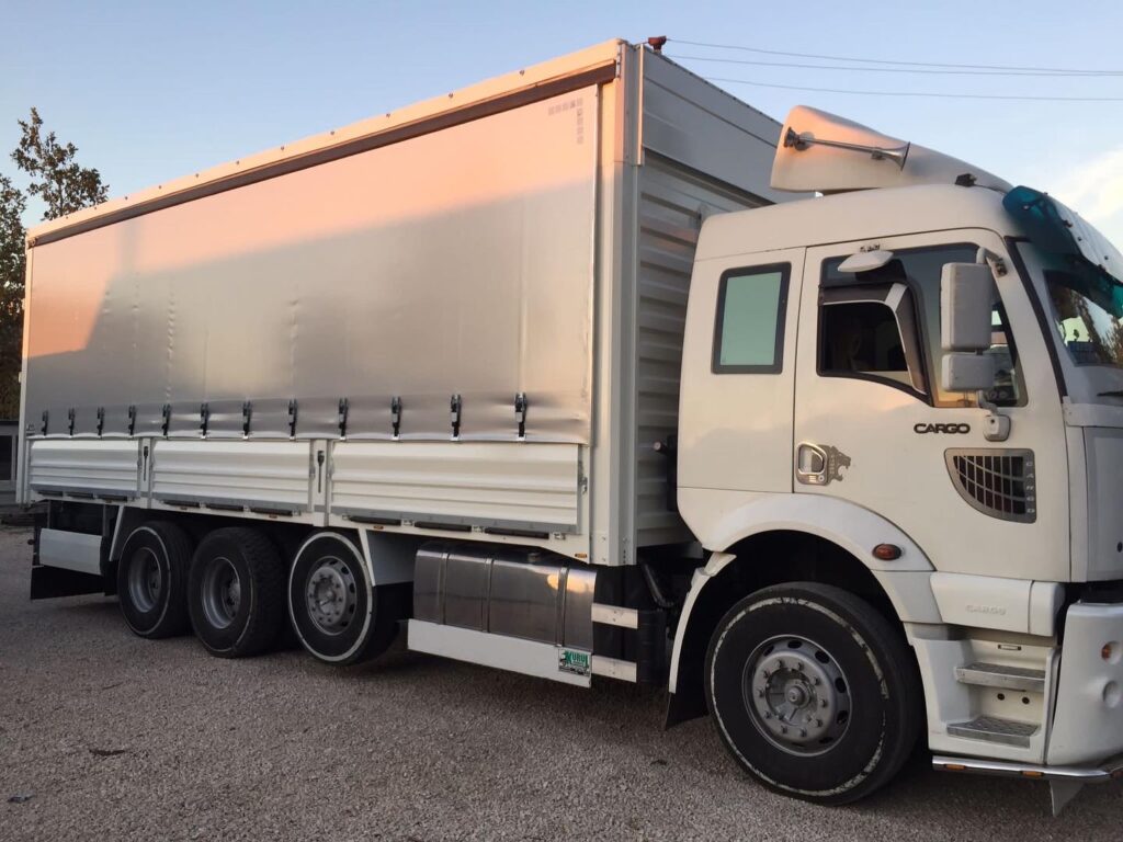 Kayar Brandalı Kasalar